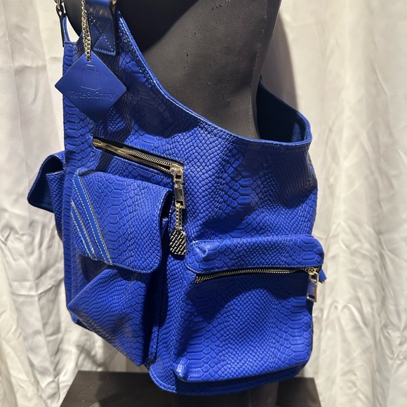 TACTICAL LEATHER VEST IN ROYAL BLUE - Picture 4 of 12